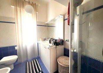Bagno - Two-room apartment via Belsito, Genova (neighborhood Nervi) - photo 13