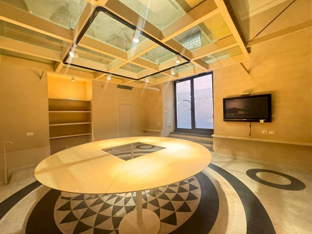 Interno non residenziale - Ufficio via di San Sebastiano, 51r, Genova - foto 3