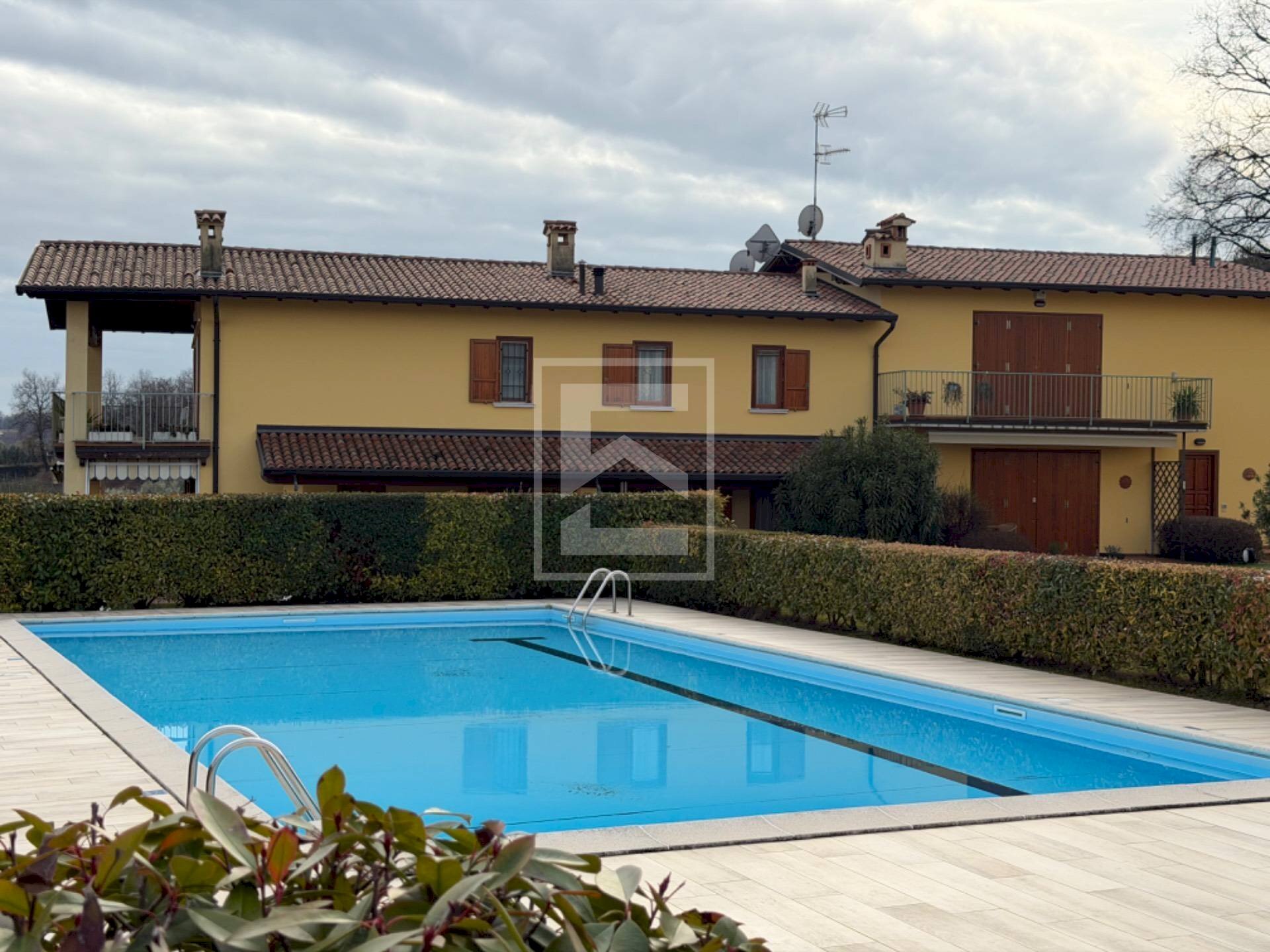 Foto 1 - Villa a Schiera Via Cavalier Giovanni Leali
 
19, Polpenazze del Garda - foto 1