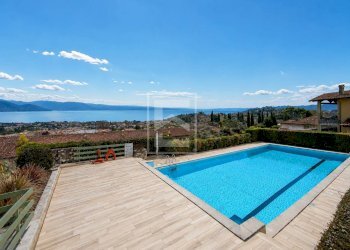 Foto 1 - Villa a Schiera Via Cavalier Giovanni Leali
 
19, Polpenazze del Garda - foto 1