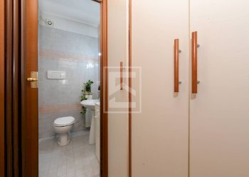 Foto 6 - Quadrilocale via caravaggio
 
3, Sirmione - foto 6