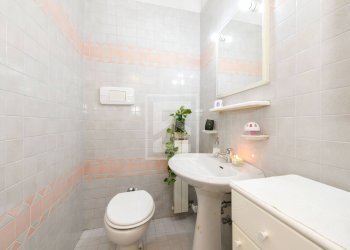 Foto 7 - Quadrilocale via caravaggio
 
3, Sirmione - foto 7