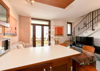 Foto 8 - Quadrilocale via caravaggio
 
3, Sirmione - foto 8