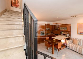 Foto 13 - Quadrilocale via caravaggio
 
3, Sirmione - foto 13