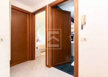 Foto 14 - Quadrilocale via caravaggio
 
3, Sirmione - foto 14