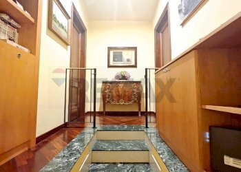 Hall / corridoio - Attico Napoli - foto 23