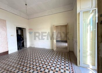 Stanza vuota - Quadrilocale Napoli - foto 9