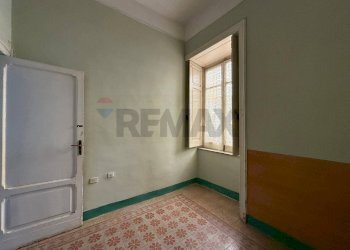 Stanza vuota - Quadrilocale Napoli - foto 12