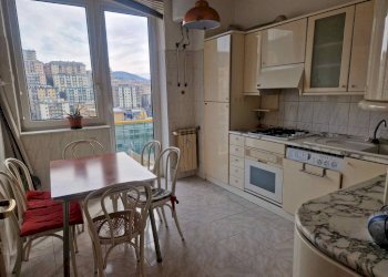 Cucina - Bilocale Genova (zona Lagaccio) - foto 7