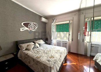 Camera / camera da letto - Quadrilocale Napoli - foto 10