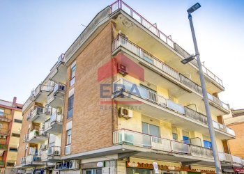 Foto 2 - Trilocale Viale Danimarca
 
48, Pomezia - foto 2