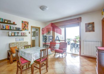 Foto 2 - Attico Via Catilina
 
6, Pomezia - foto 2