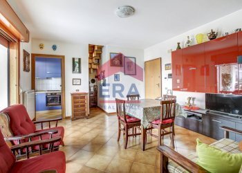 Foto 4 - Attico Via Catilina
 
6, Pomezia - foto 4