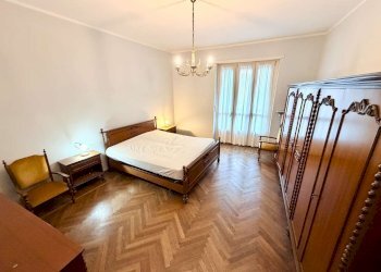 camera  - Trilocale via Gian Antonio Momo, 29, Chivasso - foto 1