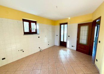 Cucina - Villa via Giuseppe Mazzini, 14, Busca - photo 17