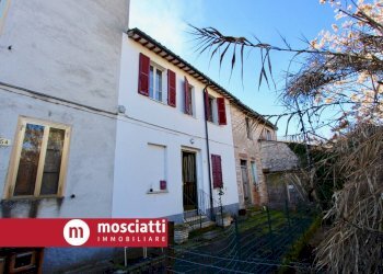 Foto 1 - Casa indipendente Frazione Rocchetta Bassa, Fabriano - foto 1