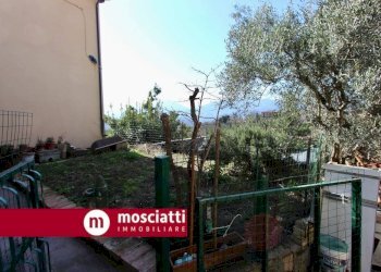 Foto 3 - Casa indipendente Località Collaiello
 
7, Gagliole - foto 3