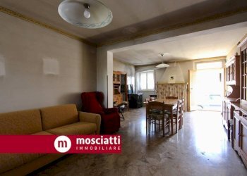 Foto 8 - Casa indipendente Località Collaiello
 
7, Gagliole - foto 8