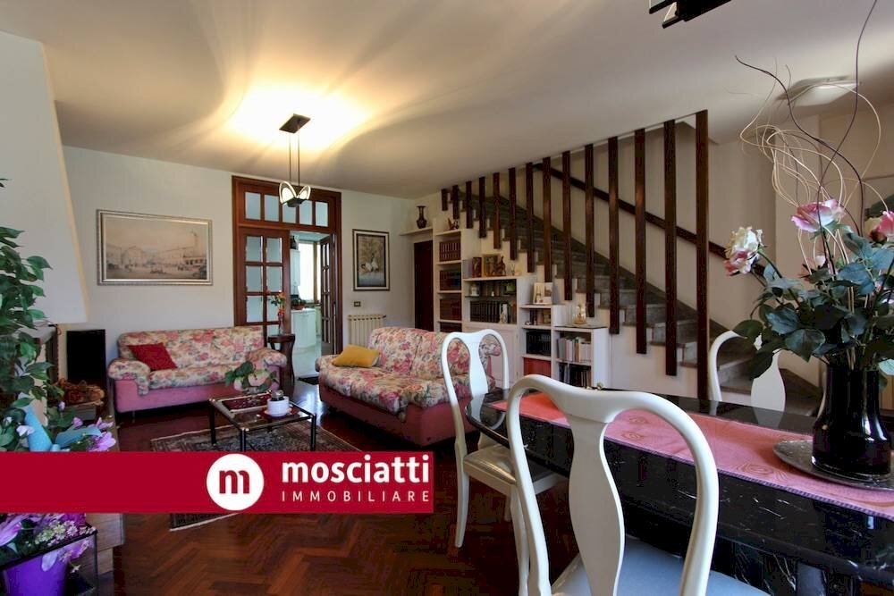 Foto 3 - Terraced Villa Via Aldo Moro
 
9, Matelica - photo 3