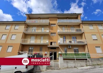 Foto 1 - Apartment Via Enrico Mattei
 
14, Castelraimondo - photo 1