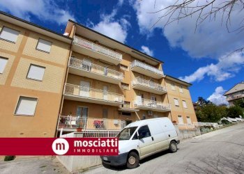 Foto 2 - Apartment Via Enrico Mattei
 
14, Castelraimondo - photo 2