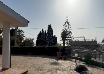 Giardino - Villa contrada Le Querce, Ricadi - foto 6