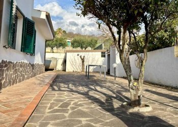 Giardino - Villa contrada Le Querce, Ricadi - foto 10