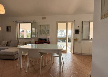 Salone - Villa contrada Le Querce, Ricadi - foto 14