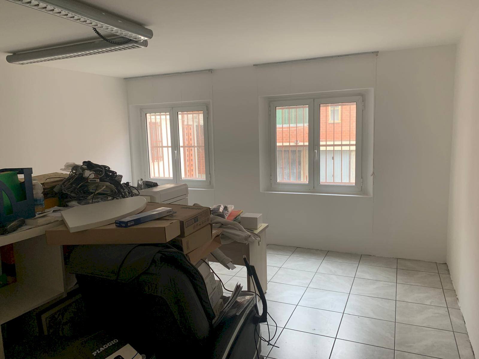 Foto 3 - Office Via Martiri Del Lavoro
 
5 7, Ferrara - photo 3