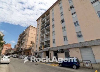 Facciata - Trilocale via Ettore Vitale, 18, Catanzaro - foto 1