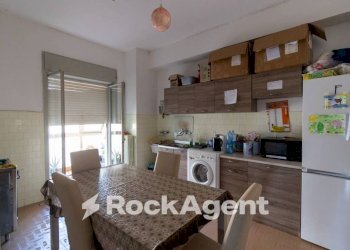 Cucina - Trilocale via Ettore Vitale, 18, Catanzaro - foto 7