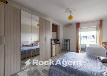 Camera da letto - Trilocale via Ettore Vitale, 18, Catanzaro - foto 14