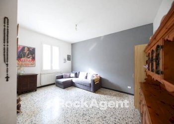 Salone - Appartamento via di Burlo, Genova (zona Sestri Ponente) - foto 8