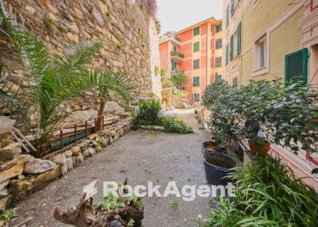 Cortile interno - Quadrilocale via Piero Schiaffino, 114, Camogli - foto 2