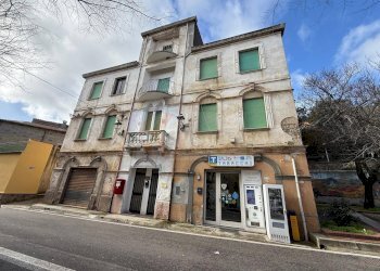 Foto 37 - Appartamento corso Angioy
 
6, Bono - foto 37