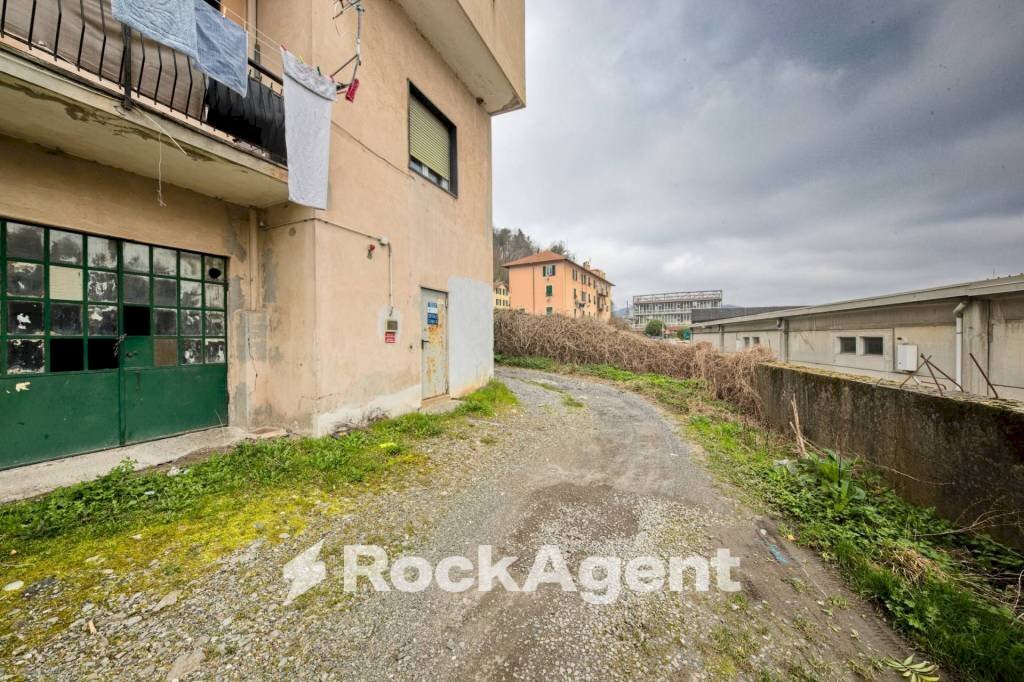 Terreno - Magazzino via Isorelle, Savignone - foto 2