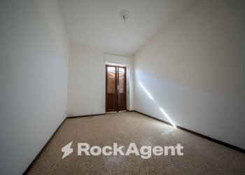 Camera da letto - Quadrilocale via Cagliari, 11, Sorso - foto 8