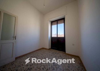 Camera da letto - Quadrilocale via Cagliari, 11, Sorso - foto 10