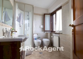 Bagno - Stabile - Palazzo via Vincenzo D'Amato, 70, Catanzaro - foto 24