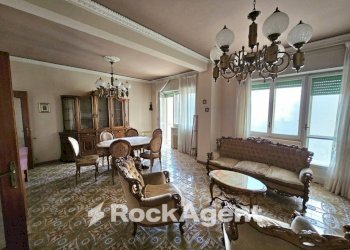 Salone - Quadrilocale piazza Annunziata, 4, Angri - foto 4