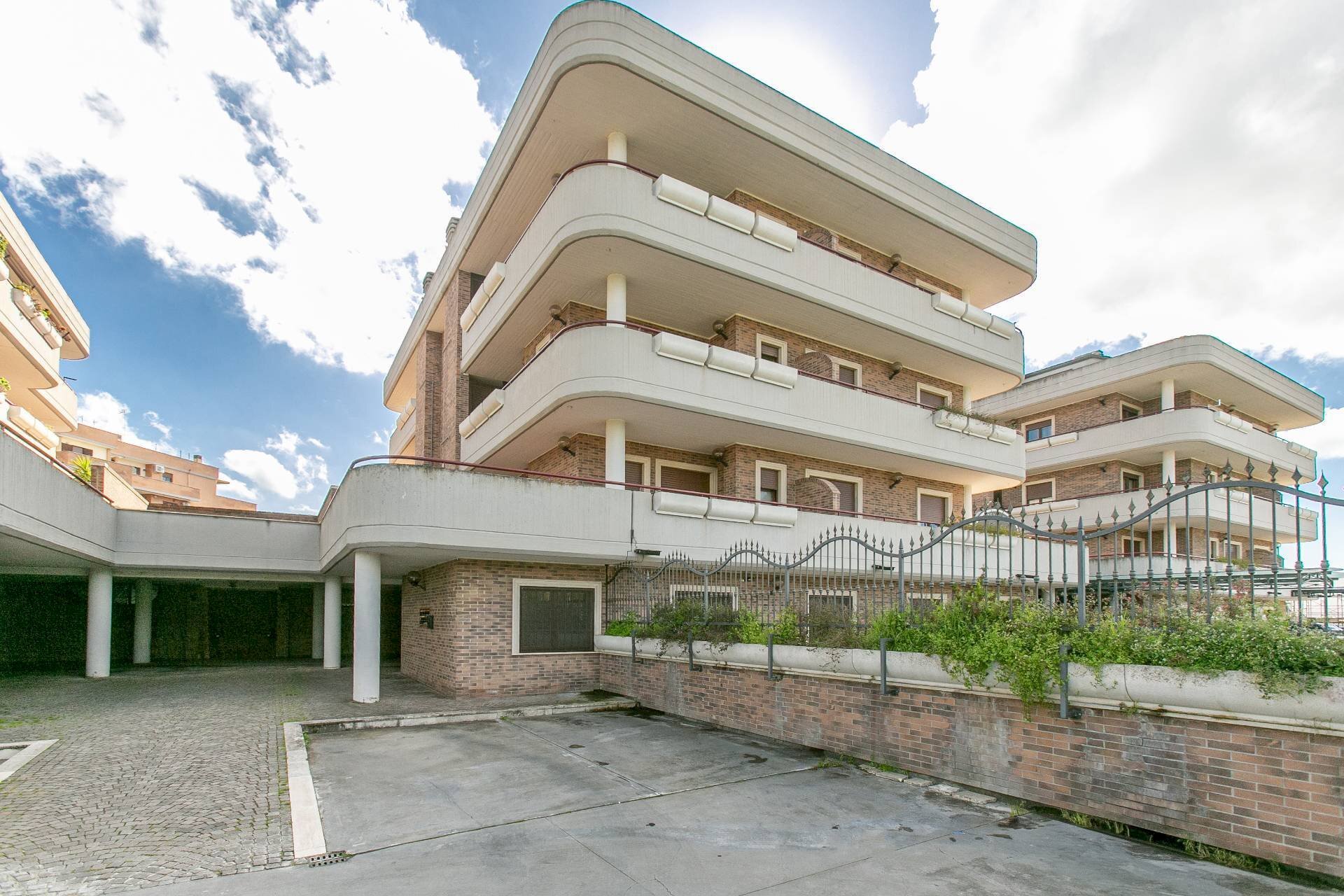 Foto 1 - Office VIA DEL MARE
 
89, Pomezia - photo 1