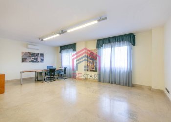 Foto 7 - Office VIA DEL MARE
 
89, Pomezia - photo 7