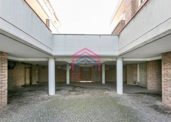 Foto 21 - Office VIA DEL MARE
 
89, Pomezia - photo 21