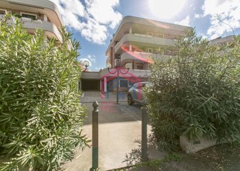 Foto 22 - Office VIA DEL MARE
 
89, Pomezia - photo 22