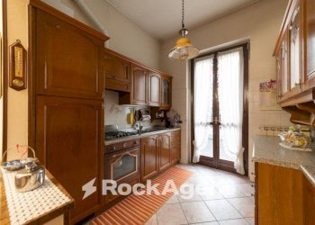 Cucina - Villa via Vittorio Alfieri, 39, Cerro Maggiore - foto 8