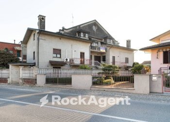 Facciata - Trilocale viale Bialetti, 1A, Mede - foto 35