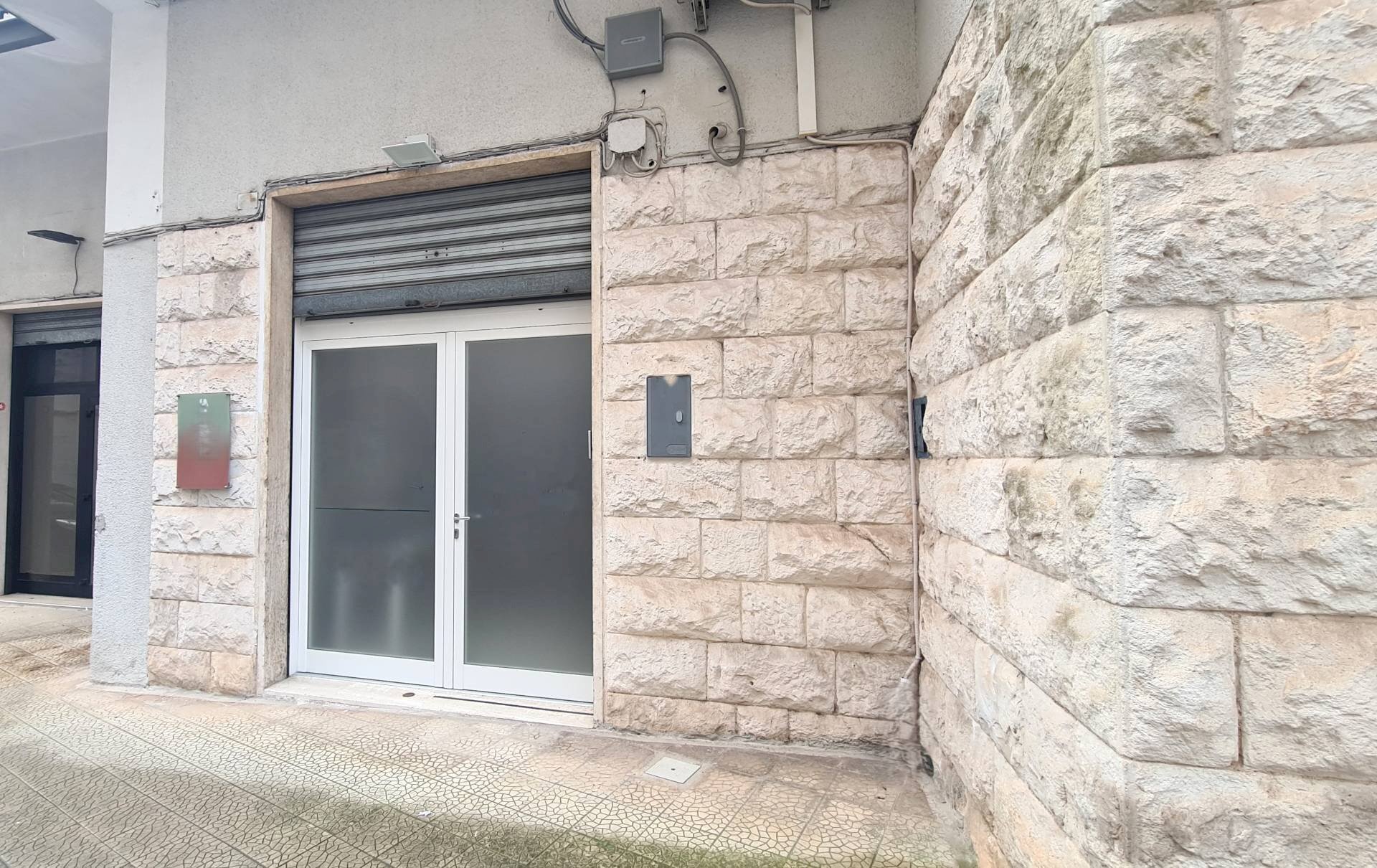 Foto 1 - Locale Commerciale Via Vittorio Emanuele Orlando
 
9, Martina Franca - foto 1