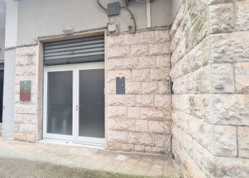 Foto 1 - Locale Commerciale Via Vittorio Emanuele Orlando
9, Martina Franca - foto 1