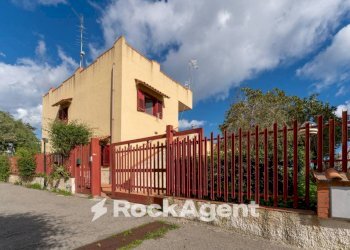 Zona - Villa via Vampolieri, 34, Aci Catena - foto 1
