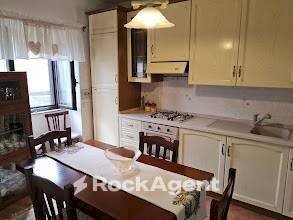 Cucina - Casa indipendente vico Nocera, Gioiosa Ionica - foto 2